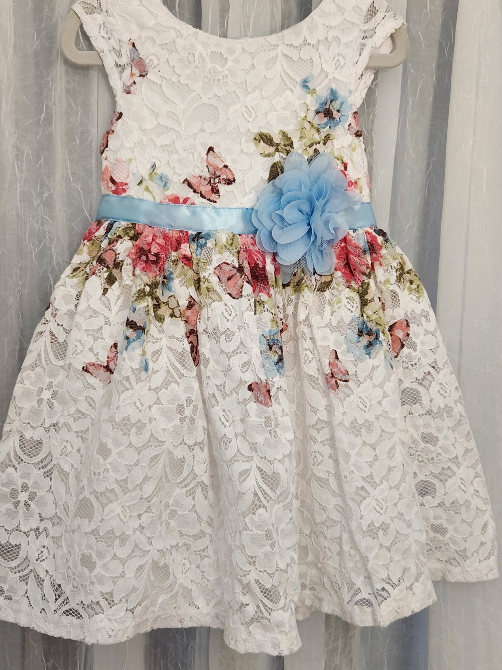 Lilt White Lace Floral Dress with Blue Sash & Flower, Size 4T, EPreLC - Picture 3 of 5